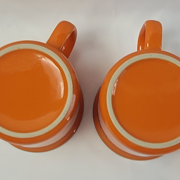 MUGS Set of 2 BULLEIT FRONTIER WHISKEY Bright Orange 9 oz Coffee Tea Compact - Picture 2 of 7